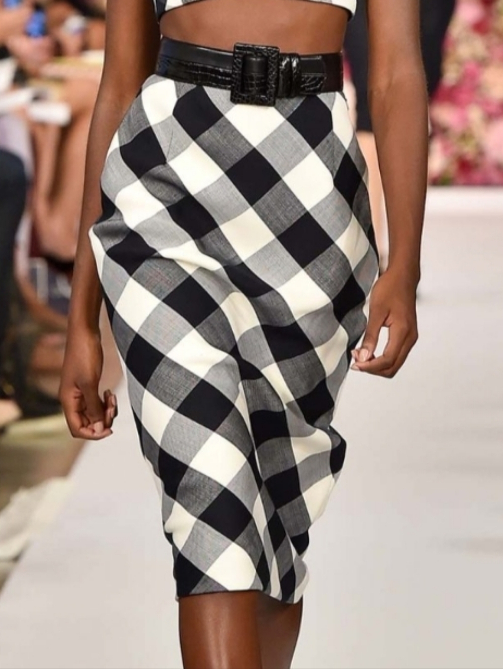 Oscar de la Renta navy/white gingham skirt Midi Wool Sz 0
